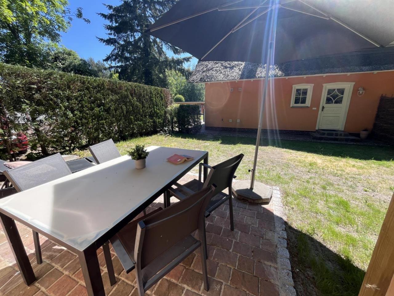 Ferienwohnung Lasse In Wieck Exterior photo